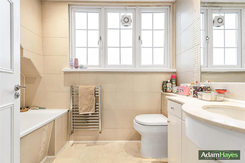 4 72746 watermarked.jpg