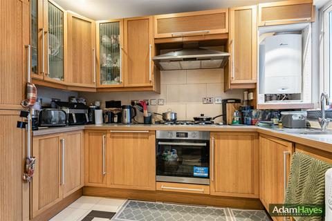 undefined, North Crescent, London N3