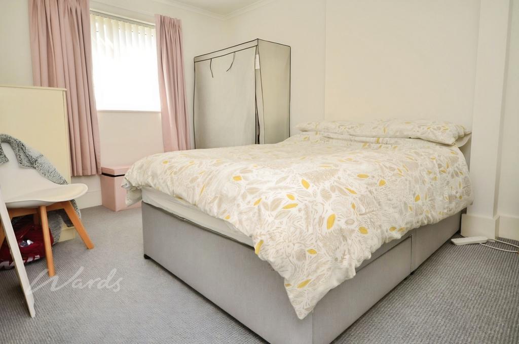 Stanhope bedroom 2