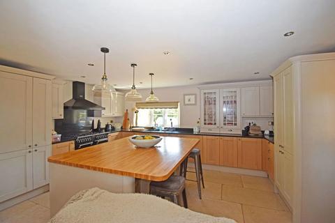4 bedroom detached house for sale, Bournheath Road, Fairfield, Bromsgrove, B61 9LB