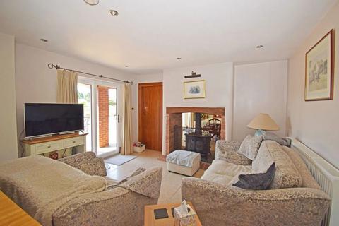 4 bedroom detached house for sale, Bournheath Road, Fairfield, Bromsgrove, B61 9LB