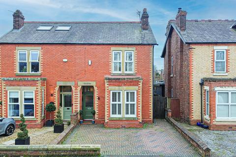 4 bedroom semi-detached house for sale, Fairfield Road, Warrington WA4