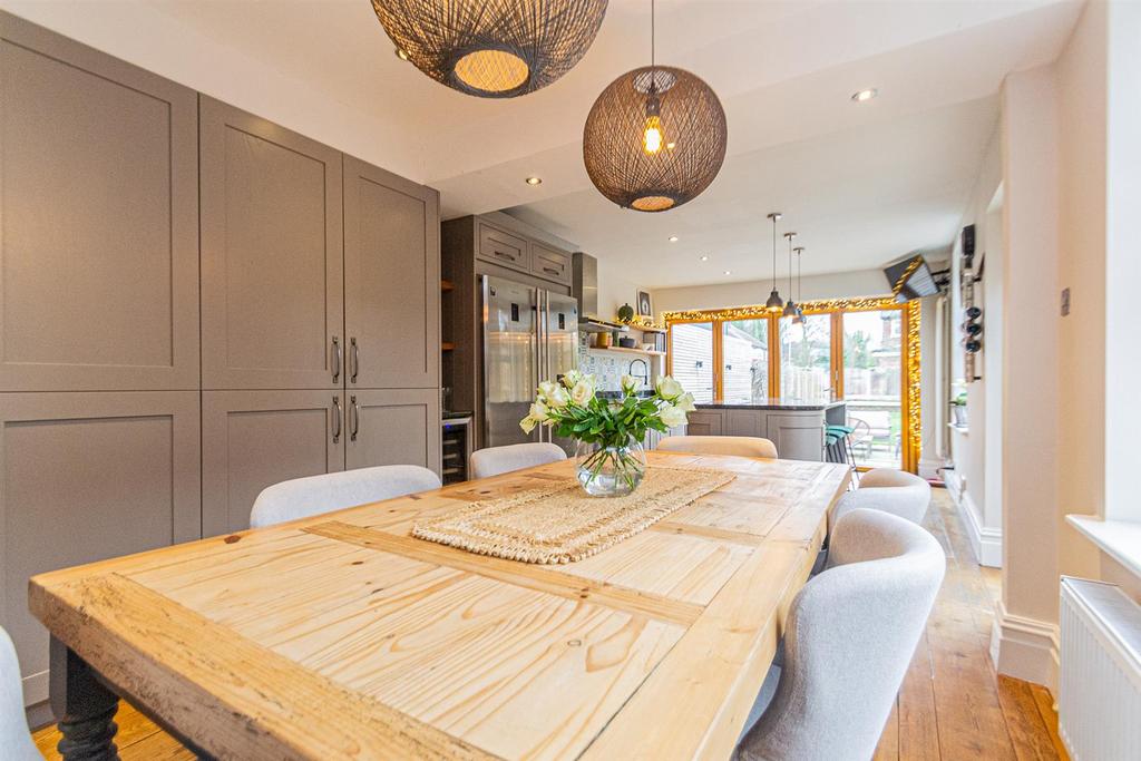 Dining Room & Dining Kitchen