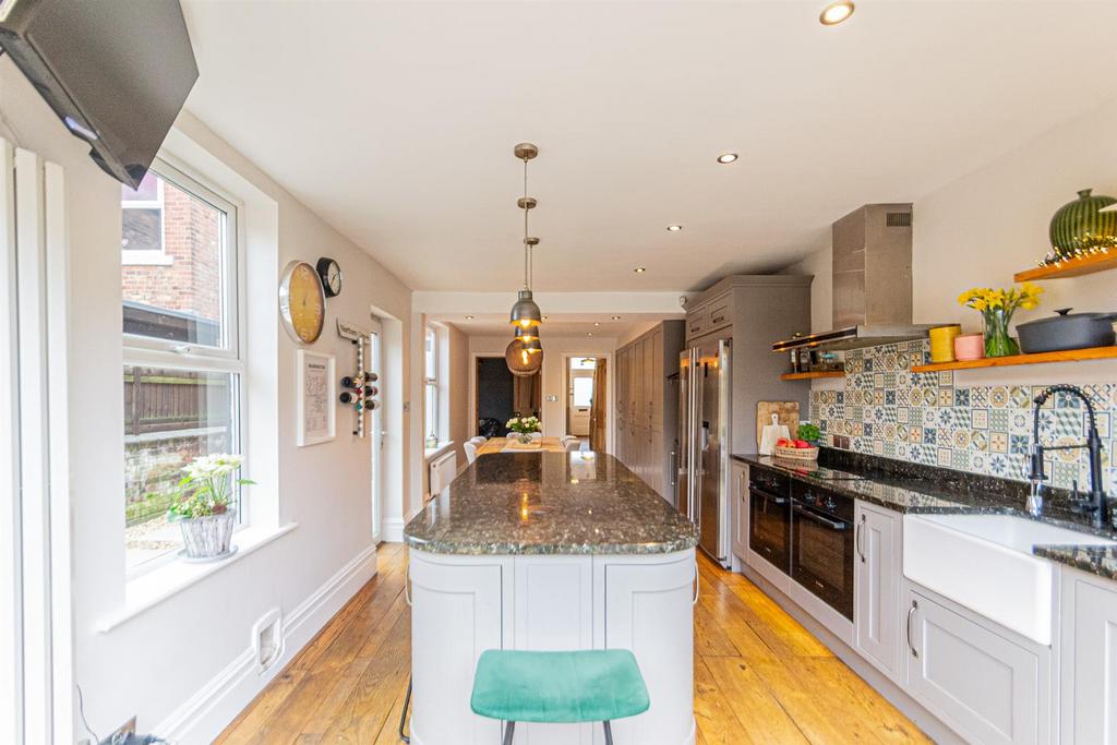 Dining Kitchen & Dining Room