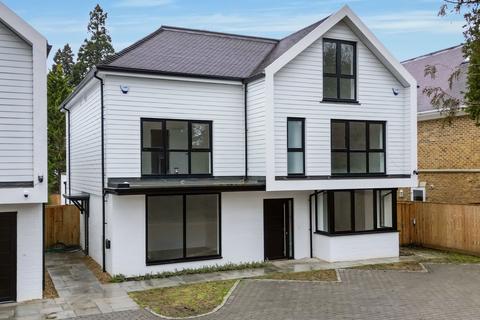 undefined, Stevens Lane, Claygate, KT10