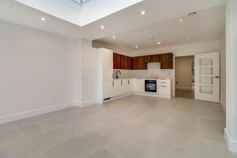 undefined, Stevens Lane, Claygate, KT10