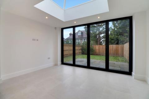 3 bedroom semi-detached house for sale, Stevens Lane, Claygate, KT10