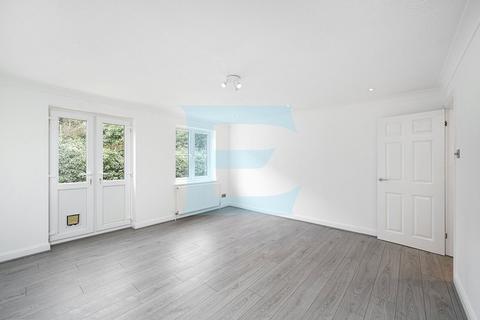 2 bedroom apartment for sale, Belgrave Close, Mill Hill, London, NW7