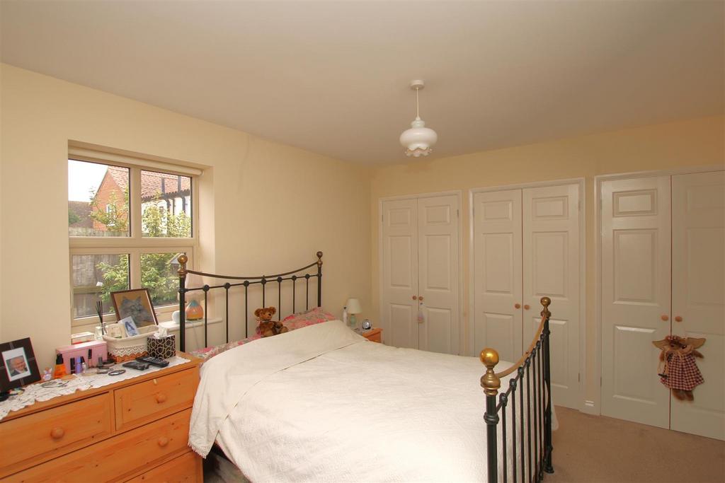 Bedroom One - b.JPG
