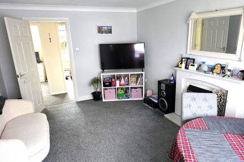 undefined, Tobruk Close, Lincoln LN1