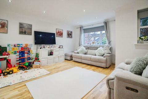 undefined, Larne Court, Widnes
