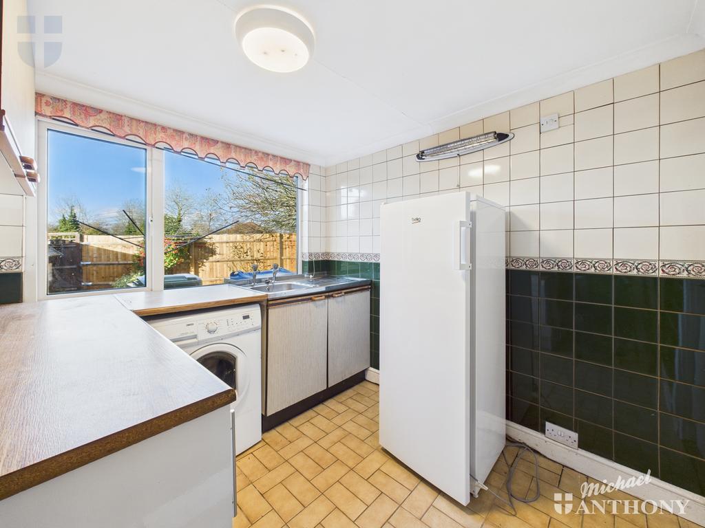 Cam03852 g0 pr0486 still011