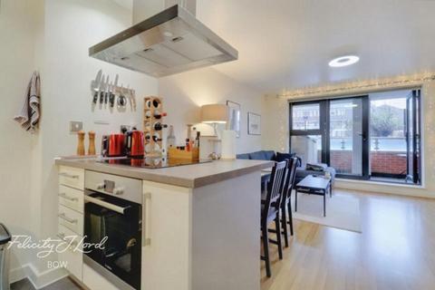 1 bedroom apartment for sale, Mostyn Grove, London, E3