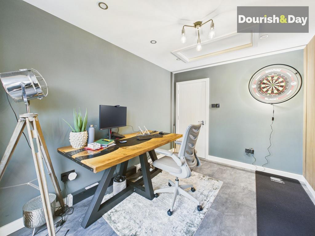 Garden Office Room