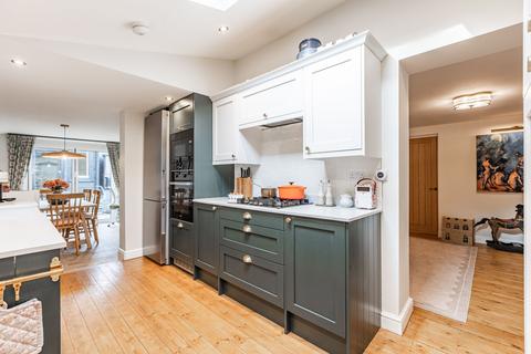 Inviting Detached Cottage in Great Plumstead