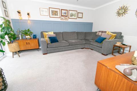 4 bedroom detached house for sale, Longmoss Close, Middlewich