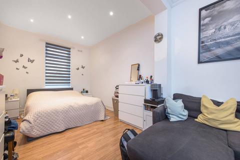 undefined, Lodge Lane, Woodside Park, London, N12
