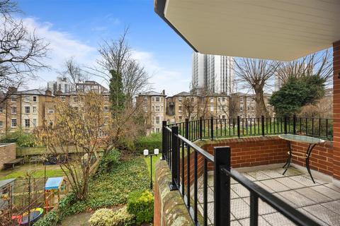 3 bedroom apartment for sale, Eton Avenue, Belsize Park NW3