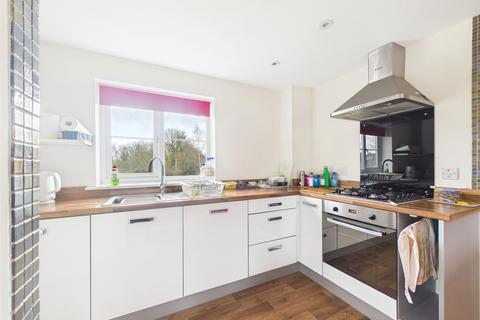 undefined, Swangrove Gardens, Tuffley, Gloucester, Gloucestershire, GL4