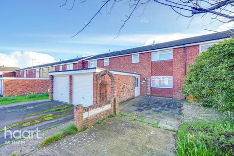 3 bedroom terraced house for sale, Redwood Close, Witham