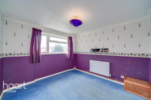 3 bedroom terraced house for sale, Redwood Close, Witham