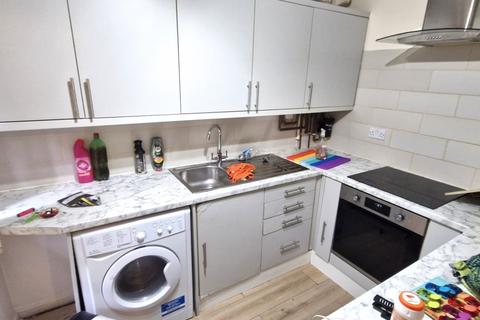 undefined, 15 Pitfield Crescent, London
