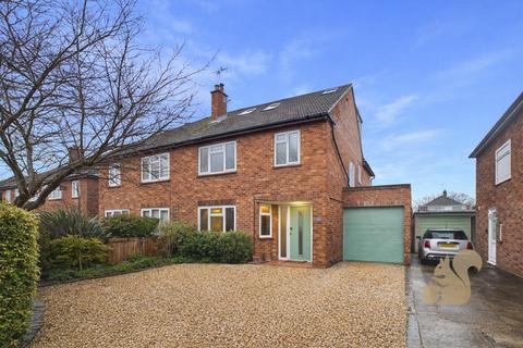 5 bedroom semi-detached house for sale, Crome Close, Colchester