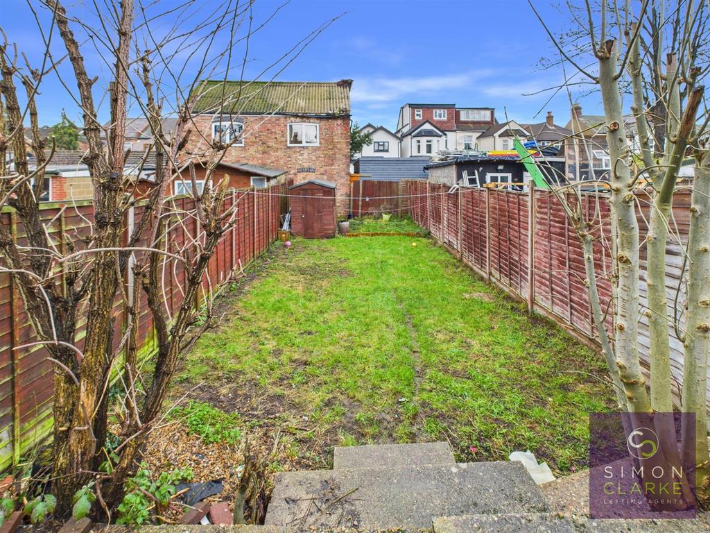 CAM05425 G0-PR0095-STILL006.jpg