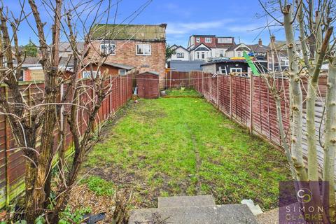 undefined, Montrose Road, Harrow, HA3 - OWN PRIVATE GARDEN