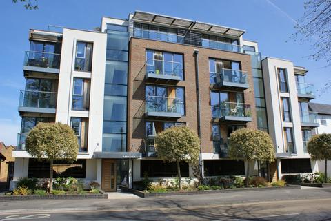 2 bedroom flat for sale, Queens Road, Hersham KT12