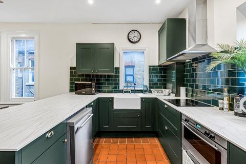 4 bedroom maisonette for sale, Pavilion Terrace, London W12