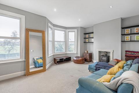 4 bedroom maisonette for sale, Pavilion Terrace, London W12