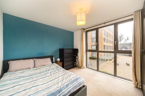 2 bedroom flat for sale, Silwood Street, London SE16