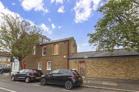 Quicks Road, London SW19