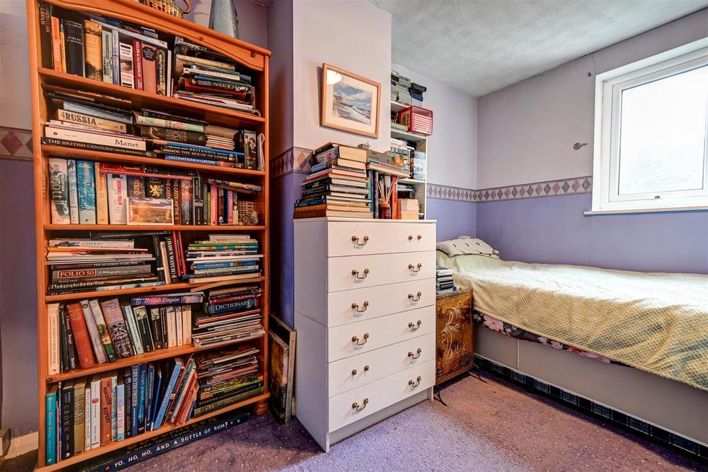Bedroom 2.jpg