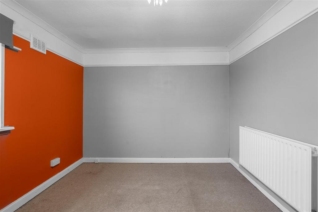 Mainbedroom.jpg