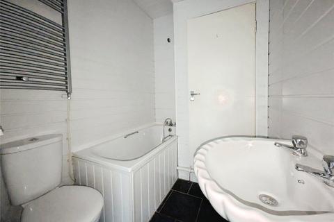 4 bedroom terraced house for sale, Invicta Road, Kent ME12