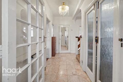 undefined, Barn Hill Estate