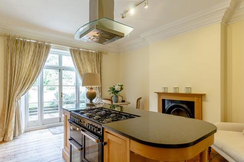 undefined, The Close, Winchester, SO23