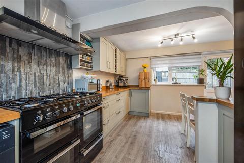 undefined, Pilgrims Way, Andover