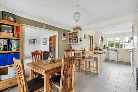 4 bedroom detached house for sale, Cranford Drive, Holybourne, Alton, Hampshire