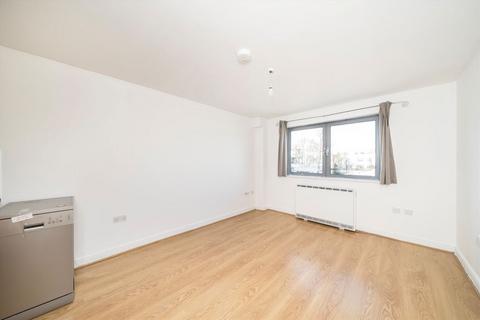 2 bedroom flat for sale, Balham High Road, London SW17