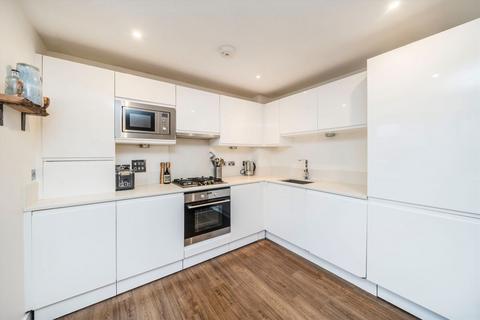 3 bedroom flat for sale, Pathfield Road, London SW16