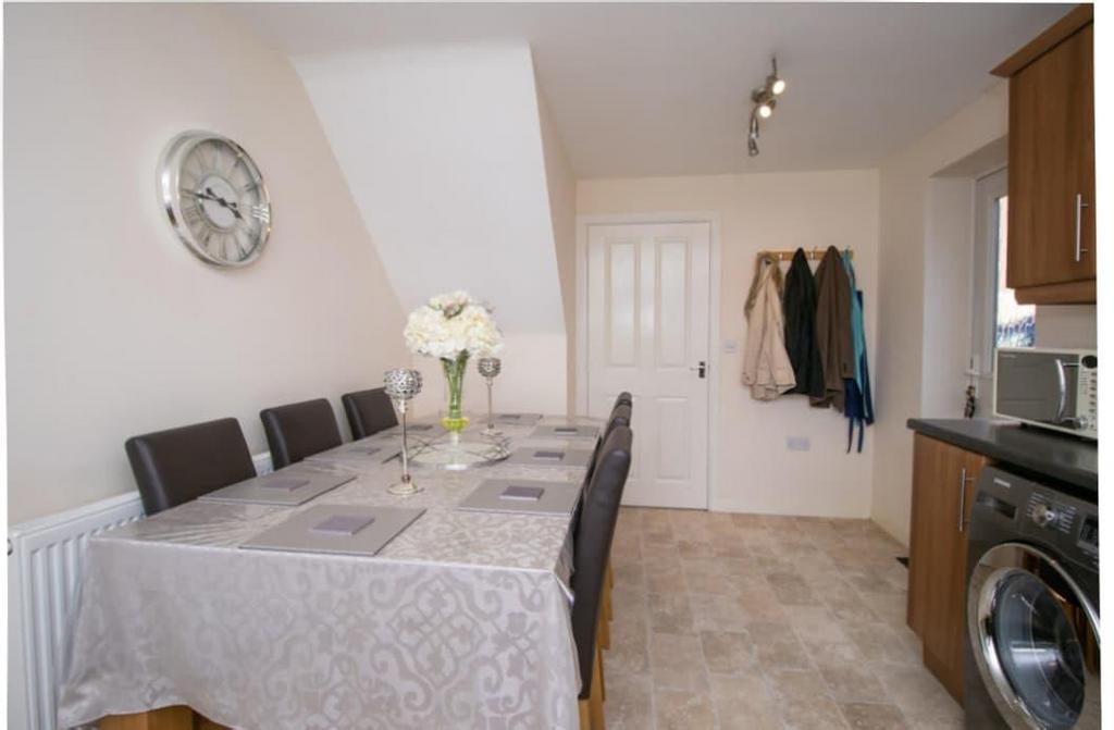 7 jeque place bourton 5.jpg