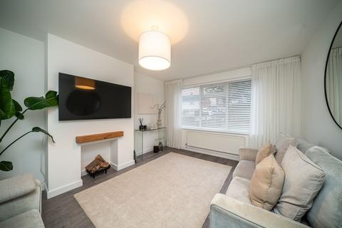 undefined, Elm Avenue, Caddington, LU1