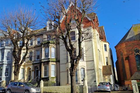 2 bedroom flat for sale, Upper Rock Gardens, Brighton