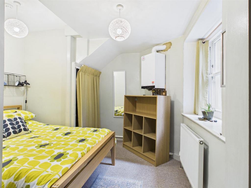 Bedroom one shot 4.jpg