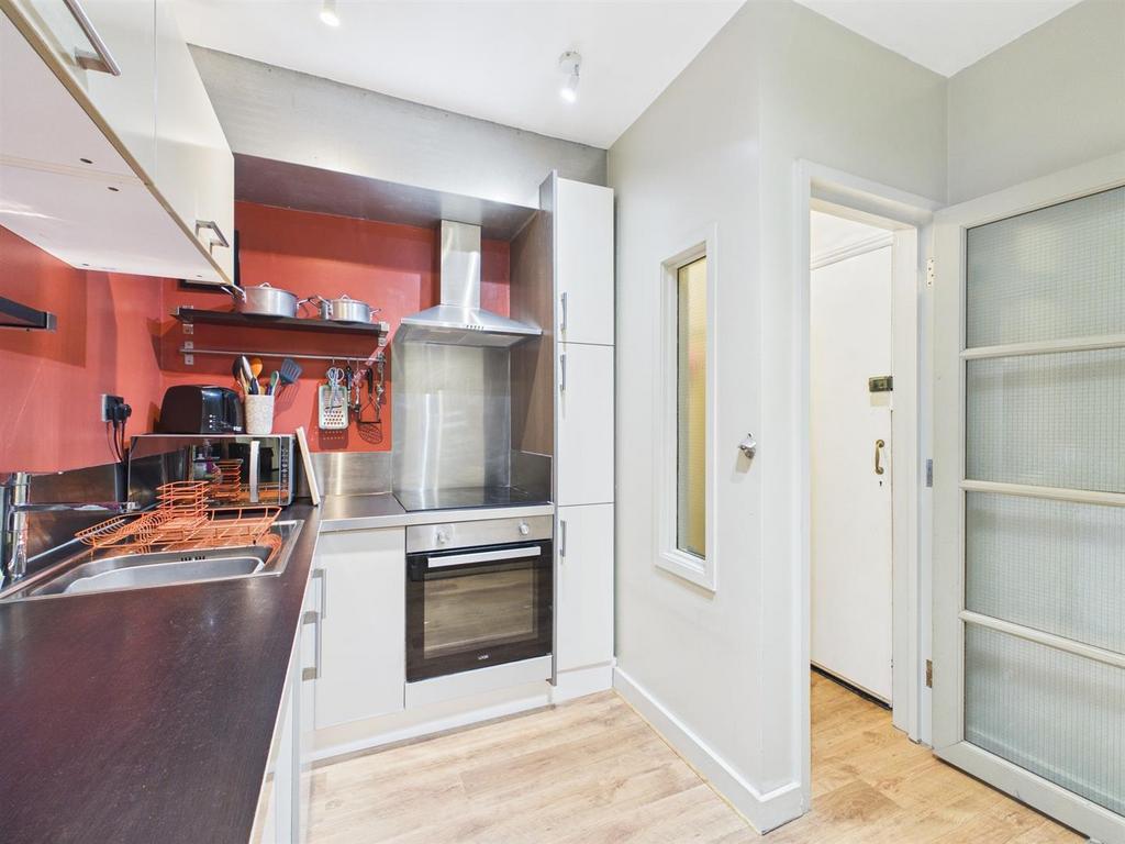 Kitchen shot 2.jpg