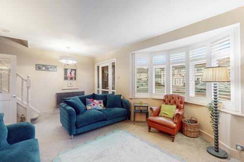 3 bedroom semi-detached house for sale, Harrow, Greater London HA2