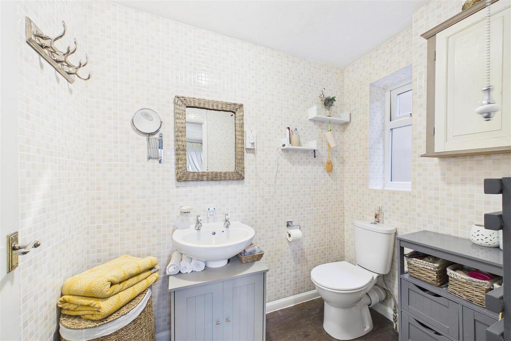 Ensuite